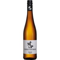 Der Markus Pfaffmann Riesling 2024 aus der Pfalz besticht durch eine kühle Nase mit würziger Birne