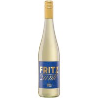 Der Fritz Willi Fritzzante Perlwein von den Bischöflichen Weingütern Trier begeistert mit feiner Perlage und einer erfrischenden Qualität. Mineralische Noten verbinden sich mit Aromen weißer und exotischer Früchte