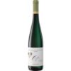 Der Ayler Riesling 2021 verbindet frische Zitrusnoten mit einer klaren Mineralität sowie floralen und kräutrig-blumigen Aromen. Eine dezente