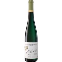 Feinherbe Eleganz und ein faszinierendes Zusammenspiel von Zitrus- und Mineralnoten prägen diesen Mosel-Riesling. Typische florale Aromen verleihen Frische