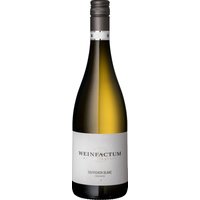 Mit markanter Frische präsentiert sich dieser Sauvignon Blanc aus Württemberg. Intensive Noten von Passionsfrucht