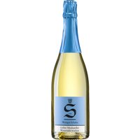 Animiert von einer duftenden Muskatnote entfaltet sich dieser Winzersekt mit würzigen und lebhaften Nuancen. Die Kreation aus Rheinhessen besticht durch Leichtigkeit und eine erfrischende