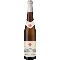 Der Önologe und Kellermeister der Domäne Schloss Johannisberg Gerd Ritter produziert klassisch strukturierte Weine von prächtiger Statur
