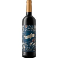 Der Fairview Winemaker’s Selection Homtini 2022 zeigt sich im Glas in leuchtendem Kirschrot. Seine Aromen erinnern an Pflaumen und Maulbeeren