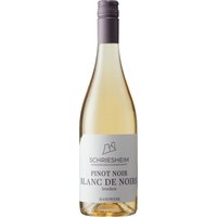 Zarte Lachsnuancen mit violetten Reflexen prägen den Schriesheimer Handwerk Pinot Noir Rosé 2022 und verleihen ihm im Glas eine lebendige Erscheinung. Im Duft dominieren Aromen von reifen Pfirsichen