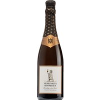 Der 2021er Riesling Sekt aus der Mosel besticht durch eine elegante Perlage und eine feinherbe Frische. Blumige Noten verbinden sich mit lebendigen Zitrusaromen
