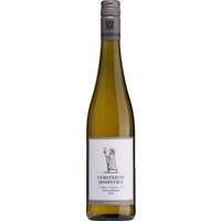 Frische Zitrusaromen verbinden sich mit einer lebendigen Mineralität und feinen blumigen Nuancen zu einem eindrucksvollen Weißwein von der Mosel. Die aus alten Reben gewonnenen Trauben verleihen dem Serriger Schloss Saarfels S Riesling 2023 eine besondere Tiefe