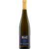 Klar strukturiert zeigt sich dieser Riesling aus Nierstein mit einer Kombination aus reifer Aprikose und Weinbergspfirsich. Die mineralische Prägung und das lebhafte Säurespiel sorgen für Frische und Spannung im Glas. Florale Noten