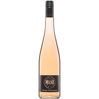 Der Manz EMotion Rosé 2024 aus Rheinhessen präsentiert sich in zartem Lachsrosa und zeichnet sich durch seine elegante Stilistik aus. Im Glas zeigt sich eine vielschichtige Aromatik roter Beerenfrüchte