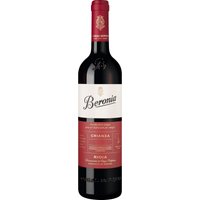 Weich und fruchtig schmeckt die Beronia Crianza. Ihr Duft von roten Beeren wie Cranberry und dunklen Früchten wie Pflaume ist unterlegt von einem sanften Röstaroma. Das verdankt sie dem 12-monatigen Ausbau im Barrique - ebenso wie ihre geschmeidige Textur und die große Harmonie