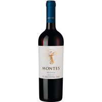 Die Trauben für Montes' Merlot Reserva stammen aus dem Colchagua Valley. Alle Trauben werden bei optimaler Reife gelesen