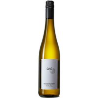 Der Gewürztraminer Spätlese 2023 vom Winzerhof Ebringen zeigt blumige Duftnoten