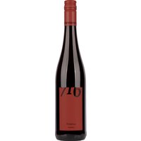 Der Winzerhof Ebringen präsentiert mit dem Rotarius QbA 2020 aus Baden dunkle Früchte und feine Beerennoten