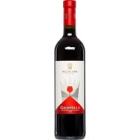 Markant zeigt sich dieser Rotwein mit leuchtend rubinroter Farbe im Glas. Das Bukett vereint intensive