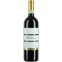 Rauchige Nuancen verbinden sich beim Terre da Vino Barbaresco 2021 mit feinen Vanillenoten und verleihen dem Wein neben fruchtigen Untertönen eine bemerkenswerte Tiefe. Die intensive