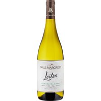 Der Nals Margreid Leiten Gewürztraminer 2023 präsentiert blumige und exotische Aromen mit Noten von Litschi