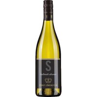 Aus sorgfältig gelesenen Trauben der steilen Terrassen des Homburger Kallmuth entfaltet sich dieser Silvaner mit einer hellen Erscheinung im Glas und einem feinen Duftspiel aus Geißblatt