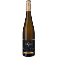 Der Riesling Ungsteiner Nussriegel Erste Lage 2022 vom Weingut Rings stammt aus warmen Löss-Lehm-Böden auf Buntsandstein. Diese Böden verleihen dem Wein eine klare Struktur und eine beeindruckende Kraft. Zitrusnoten verbinden sich mit einer fruchtig-kräuterigen Würze