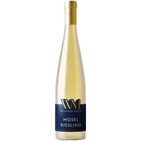 Der Mayer Riesling 2023 vom Weinhaus Mayer aus der Mosel zeigt ein facettenreiches Aromenspiel mit Noten von Zitrusfrüchten