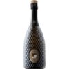 Feine Bläschen tanzen im Glas und lassen die helle Farbe dieses Prosecco erstrahlen. Zarte Noten von Akazienblüten