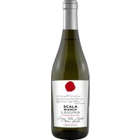 Fein nuancierte Zitrusaromen prägen den Carlo Scala Laguna Bianco aus Apulien. Grüner Apfel und frische Kräuter wie Salbei verflechten sich am Gaumen mit einer animierenden Spritzigkeit. Der Geschmack präsentiert sich ausgewogen