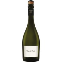Mediterrane Leichtigkeit zeigt sich im The Guv'nor Sparkling von Felix Solis Avantis in besonderer Weise. Die feine Perlage unterstützt ein lebendiges Aromenspiel aus Zitrusfrüchten