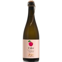 Fein perlend präsentiert sich der Zott Cider von Destillerie Zott. Das frische Apfelaroma aus Bayern verleiht dem Apfelschaumwein einen ausgewogenen Charakter. Die Kombination aus leichter Süße