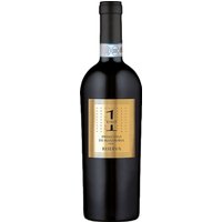 Der 1 Uno Primitivo di Manduria Riserva 2021 von Masseria La Volpe stammt aus Apulien und zeigt sich in tiefdunklem Rubinrot mit violetten Reflexen. Die Aromen erinnern an reife Pflaumen