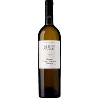 Feine Zitrusaromen und der Duft reifer Birnen prägen das Bouquet dieses Pinot Grigio aus Venetien. Frische Kräuternoten von Minze und Salbei verleihen aromatische Tiefe
