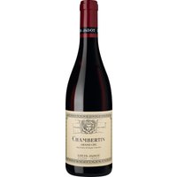 In der 13 Hektar großen Grand-Cru-Appellation Chambertin rangeln sich seit jeher die Spitzenkräfte des Burgunds um die kleinteiligen Parzellen. Natürlich ist auch Louis Jadot aus dem weiter südlich gelegenen Beaune hier aktiv. Mit diesem Pinot Noir zeigt das renommierte Weinhaus eine meisterliche Balance zwischen intensiver Frucht