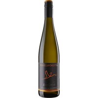 Raffiniert präsentiert sich dieser edelsüße Riesling Auslese aus Baden mit beerig-süßer Nase