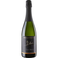 Feinperliger Genuss zeigt sich im Glas: Der Crémant Blanc de Blanc Beryll vom Weingut Nägelsförst überzeugt mit lebendiger Pfirsich- und Zitrusfrucht