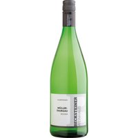 Mit seiner frischen und jugendlichen Ausstrahlung präsentiert sich dieser Müller-Thurgau aus Baden mit feinen Aromen von Mirabellen und Muskat. Am Gaumen überzeugt er durch eine angenehme Trockenheit und ein mildes