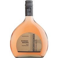 Frisch in der Farbe zeigt sich dieser Rosé aus Baden mit lachsrosa Tönen und klarer Brillanz. Das Bukett vereint Aromen von Erdbeeren und Himbeeren mit feinen Zitrusnoten