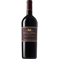 Der Plaisir Cabernet Sauvignon fließt in einem wunderbaren Granatrot ins Glas und duftet herrlich nach dunklen Blaubeeren und roten Johannisbeeren. Leichte Eichennuancen runden das Bouquet perfekt ab. Am Gaumen begeistert der vollmundige Cabernet Sauvignon mit seiner schönen Balance aus Frucht und Tanninen und klingt noch lange nach. Genießen Sie den Plaisir Cabernet Sauvignon