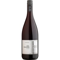 Ein kräftiges Kirschrot prägt diesen Spätburgunder aus Baden. In der Nase entfalten sich reife Aromen von Kirsche und Brombeere