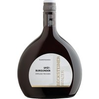 Dunkles Rubinrot mit granatroten Reflexen zeichnet diese Spätlese aus dem nördlichen Baden aus. Im Bouquet verbinden sich frische rote Beeren und Kirschen mit feinen Gewürznoten von Zimt und Nelken. Am Gaumen präsentiert sich der Wein harmonisch und elegant