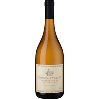 Der 2022er Adrianna Vineyard White Stones Chardonnay besticht durch Aromen von Jasmin und weißem Pfirsich