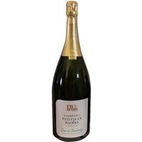 Feinperlig zeigt sich der Petitjean-Pienne Champagne Coeur de Chardonnay in der Magnumflasche