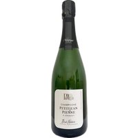 Präzision und Finesse verbinden sich in diesem Champagner aus reinem Chardonnay der Grand Cru-Lagen Cramant