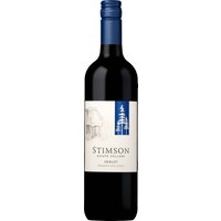 Stimson Estate Cellars Merlot 2021 aus Washington zeigt ausgeprägte Aromen von roten Kirschen und saftigen Pflaumen. Feine Gewürznoten verbinden sich mit einer dezenten Spur Eichenholz am Gaumen. Ein ausgewogenes Verhältnis von Säure und weichem Tannin verleiht dem Wein einen angenehmen und lang andauernden Geschmack. Hergestellt von der Weinkellerei Reh Kendermann