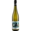 Feinsinnige Fruchtnoten von Mirabelle und Quitte verschmelzen mit einem Hauch Minze und unterstreichen die pure Eleganz dieses Rieslings von der Mosel. Die aus acht Parzellen stammenden Trauben wachsen auf Schieferböden