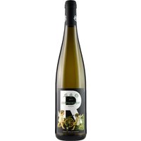 Der Riesling Enkircher Zeppwingert R Grosse Lage 2017 aus der Moselregion stammt von teils über 100 Jahre alten Reben und besticht durch Aromen von Mandarine und einem Hauch Botrytis. Markante Fruchtnoten wie Mirabelle
