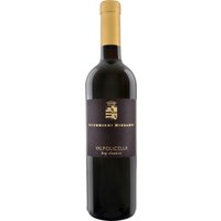 Der Cuvée XVII Valpolicella Classico von Guerrieri Rizzardi stammt aus den kalk- und lehmhaltigen Weinbergen in Venetien. Die Komposition aus Corvinone