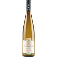 Inmitten des zauberhaften Elsass bringt der Les Princes Abbés Pinot Blanc 2022 von der Domaine Schlumberger einen beeindruckenden Weißwein zur Entfaltung. Dieser schimmert goldgelb im Glas