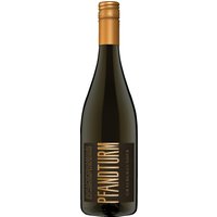 Leichtigkeit und feine Frische prägen den Grauburgunder aus Rheinhessen. Dezente florale Noten verbinden sich mit Aromen von grünem Apfel