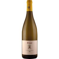 In der fränkischen Weinregion überzeugt der Fürst Charsonnay R mit bemerkenswerter Mineralität und eleganter Fruchtigkeit. Dieser Chardonnay zeigt den typischen Terroircharakter der Region. Sein Geschmacksprofil ist geprägt von frischem Obst und einer harmonischen Säurestruktur