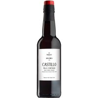 Der Palo Cortado Castillo Bota Unica 3 de 3 stammt aus Jerez-Xérès-Sherry – Manzanilla de Sanlúcar de Barrameda DOP und überzeugt durch seine intensive Ausstrahlung. Diese Einzelfassabfüllung aus Palomino-Trauben offenbart ein komplexes Bukett mit Noten von Mandeln