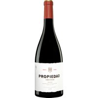 Bodegas Palacios Remondo Propiedad 2020 aus der Rioja-Region beeindruckt mit saftigen Aromen roter und schwarzer Früchte. Ergänzt werden diese durch feine Noten von Erde und Kakao
