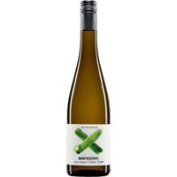 Der Sauvignon Blanc Fumé 2024 zeigt sich in einem leuchtend goldgrünen Farbton. Das Bouquet verströmt Aromen von frischem Gras
